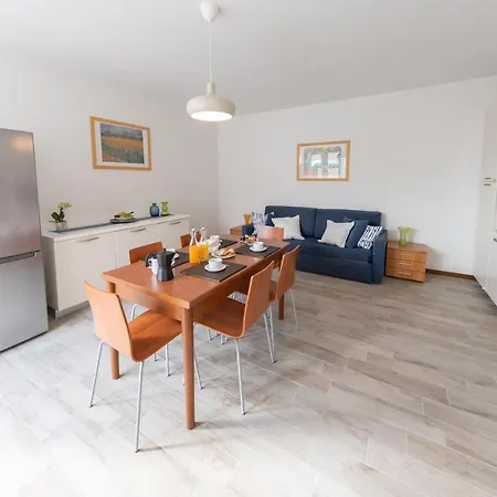 Pratone Apartment