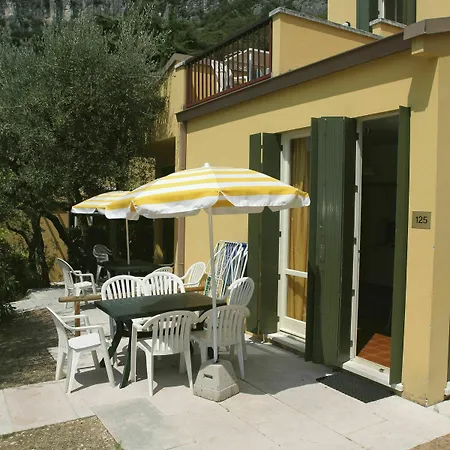 Pratone Apartment