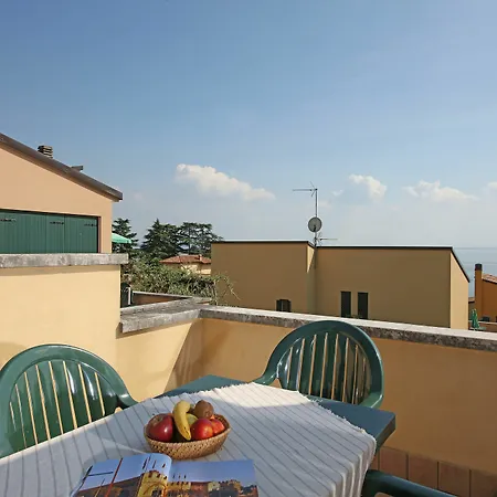 Pratone Apartment Garda (Verona)